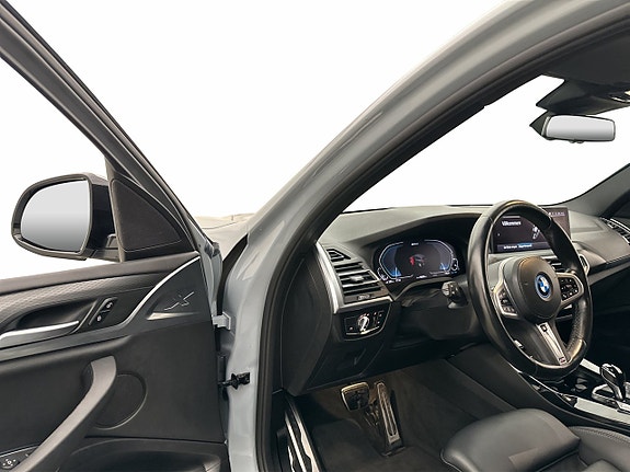 BMW X3 12 of 30