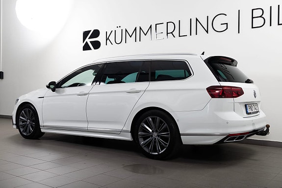 Volkswagen Passat 6 of 24