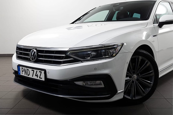 Volkswagen Passat 10 of 24