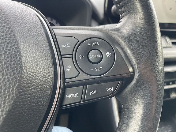 Toyota RAV4 15 of 16