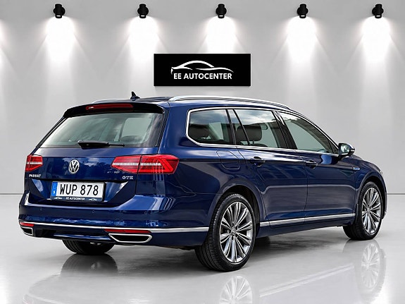 Volkswagen Passat 5 of 14