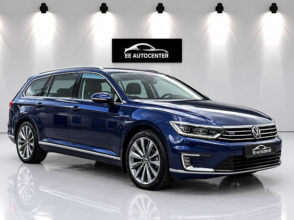 Volkswagen Passat 7 of 14