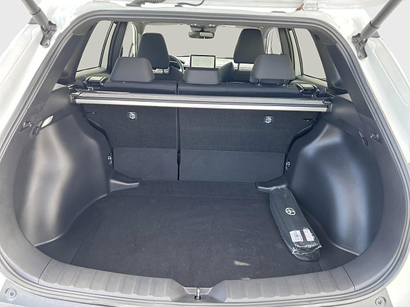 Toyota Corolla Cross 15 of 17