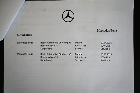 Mercedes-Benz GLC300 de 28 of 29