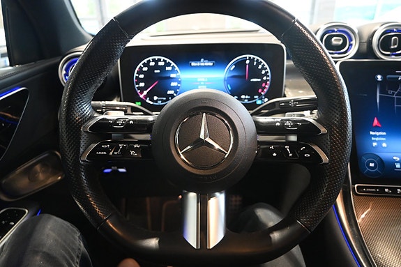 Mercedes-Benz GLC300 de 22 of 29