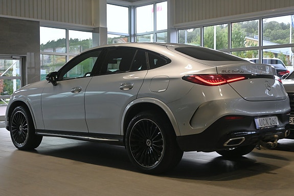Mercedes-Benz GLC300 de 3 of 29