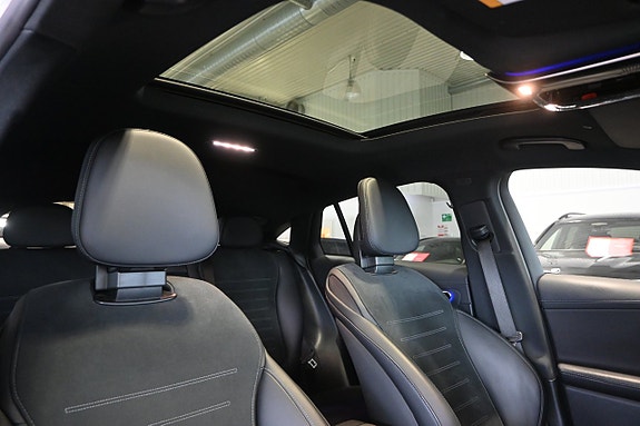 Mercedes-Benz GLC300 de 13 of 29