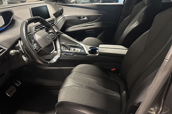 Peugeot 3008 10 of 26