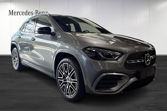 Mercedes-Benz GLA250 e 2 of 11