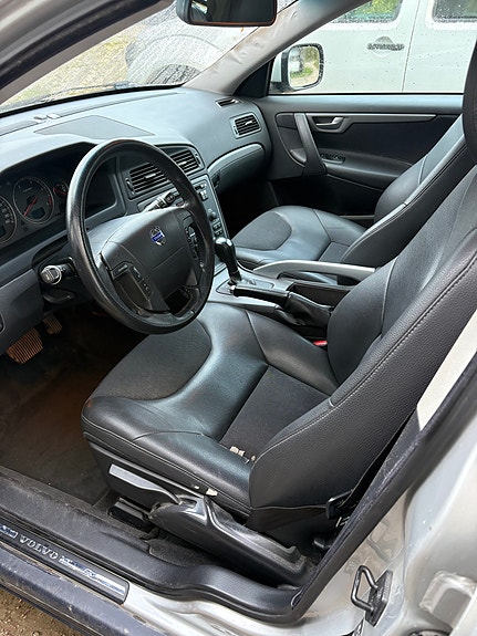 Volvo XC70 5 of 8