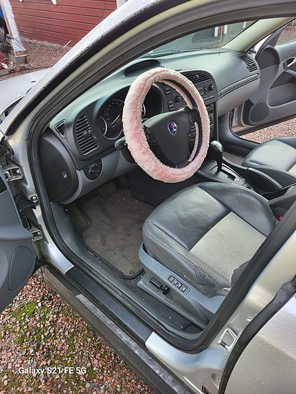 Saab 9-3 5 of 8