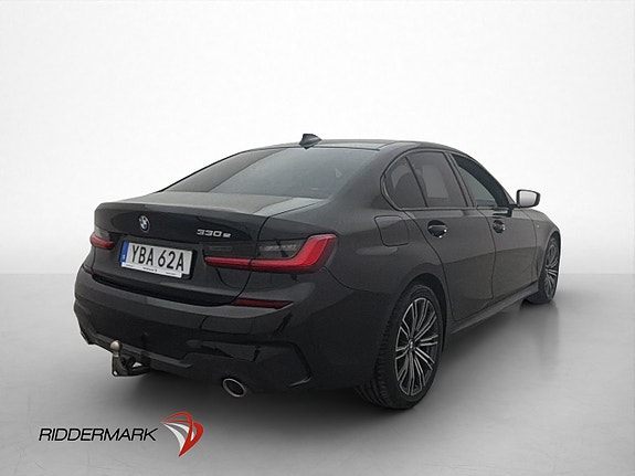 BMW 330e 8 of 30