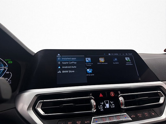 BMW 330e 18 of 30