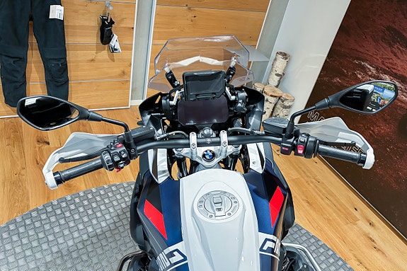 BMW R 1250 GS |Enduro package|Sidoväskor|Toppbox|Nyservad|SE SPEC| 10 of 13