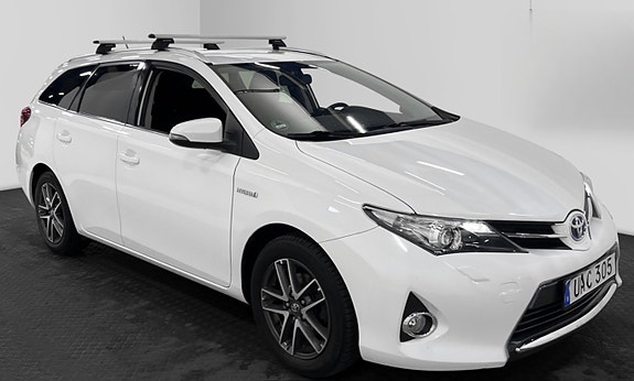 Toyota Auris 16 of 16