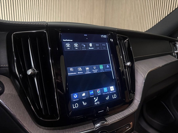Volvo XC60 22 of 30