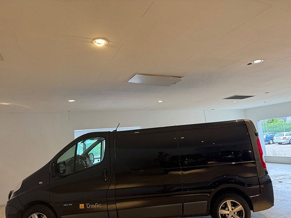 Renault Trafic 5 of 9