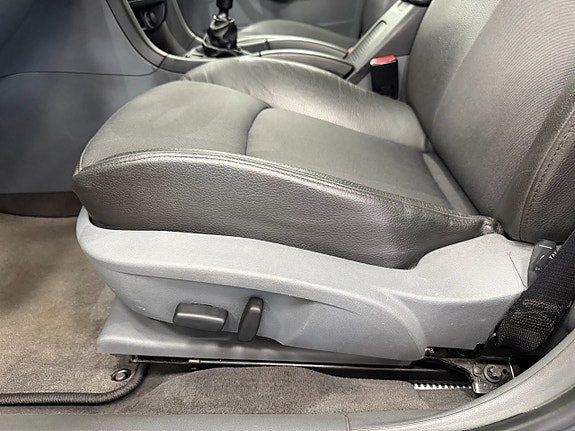 Saab 9-3 12 of 13