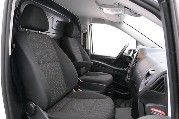 Mercedes-Benz eVito 112 14 of 27