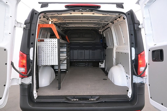 Mercedes-Benz eVito 112 22 of 27