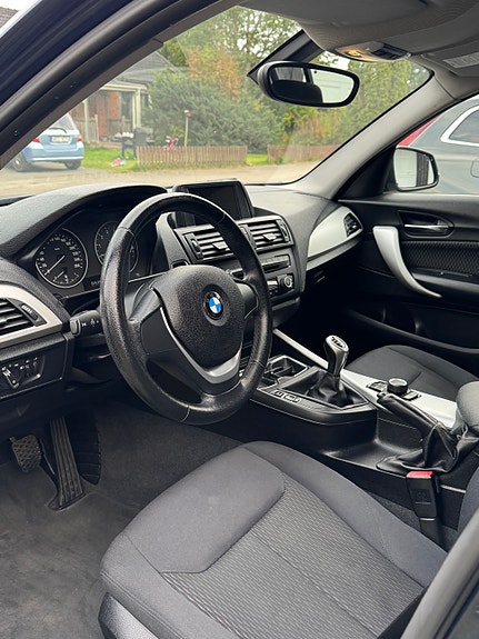 BMW 116i 7 of 7