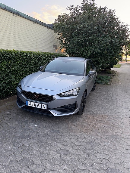 Cupra Leon 3 of 6