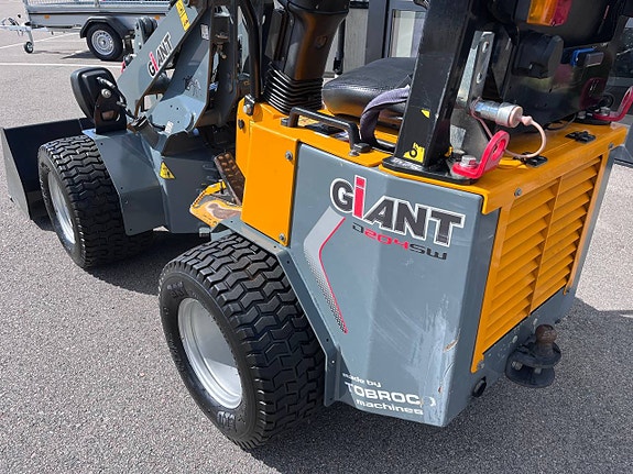 GIANT 204 SW - Minilastare 6 of 12