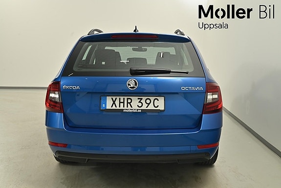 Skoda Octavia 9 of 13