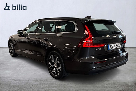 Volvo V60 2 of 21