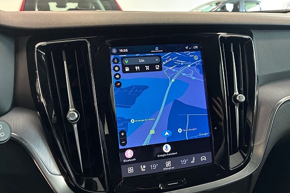 Volvo V60 15 of 21