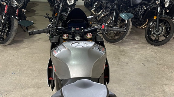 Aprilia Tuono V4 0kr insats 12 of 12