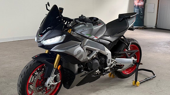 Aprilia Tuono V4 0kr insats 9 of 12