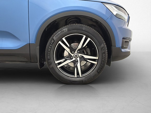 Volvo XC40 29 of 29