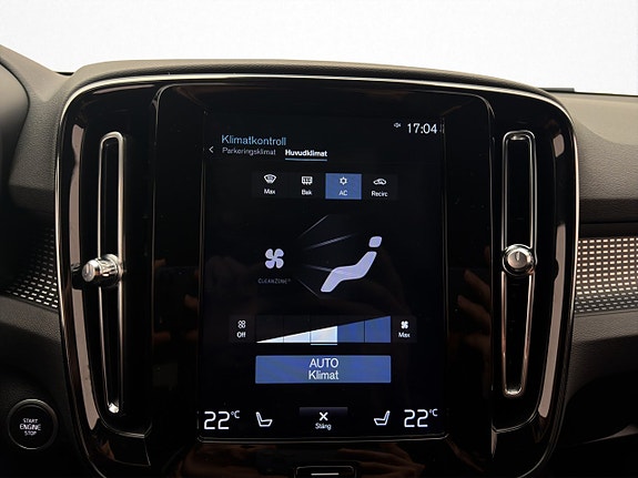 Volvo XC40 20 of 29