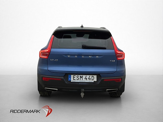 Volvo XC40 7 of 29