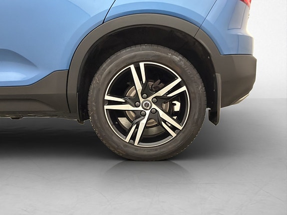 Volvo XC40 27 of 29