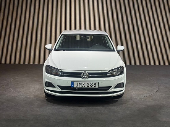 Volkswagen Polo 9 of 25