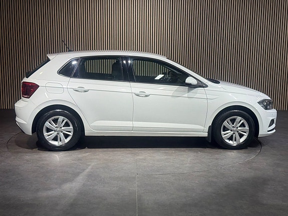 Volkswagen Polo 3 of 25