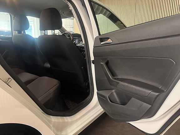 Volkswagen Polo 22 of 25