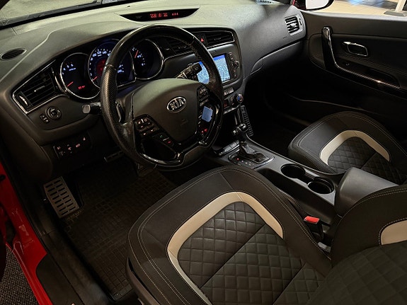 Kia Ceed 8 of 22