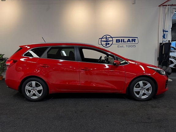 Kia Ceed 2 of 22
