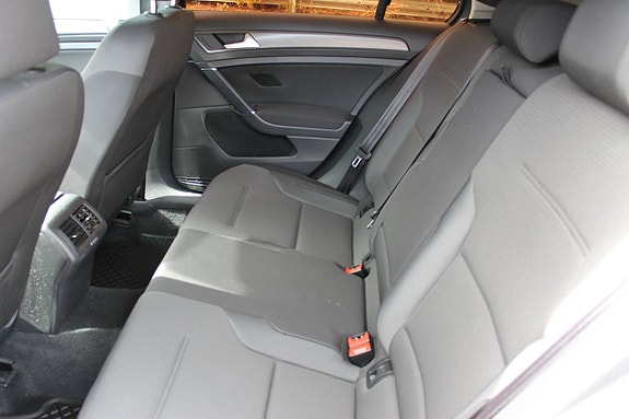 Volkswagen Golf I 9 of 10