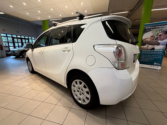 Toyota Verso 4 of 11