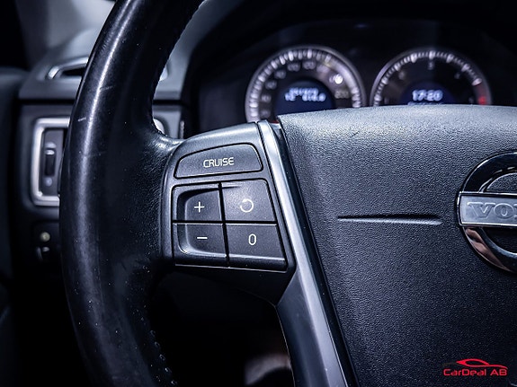 Volvo V70 22 of 29