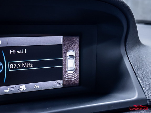 Volvo V70 25 of 29