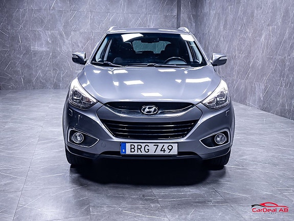 Hyundai ix35 2 of 30