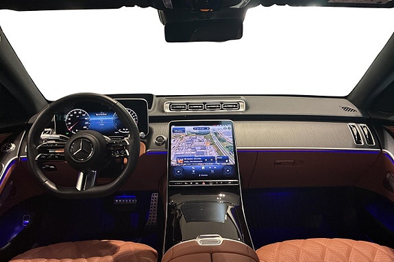 Mercedes-Benz S580 e 9 of 26
