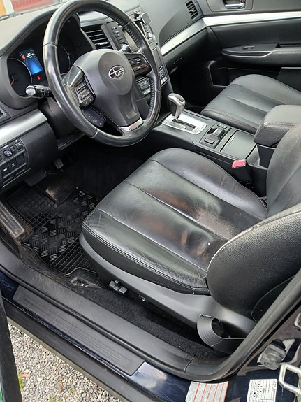 Subaru Outback 8 of 10