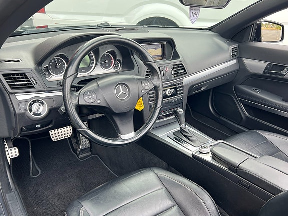 Mercedes-Benz E250 13 of 17