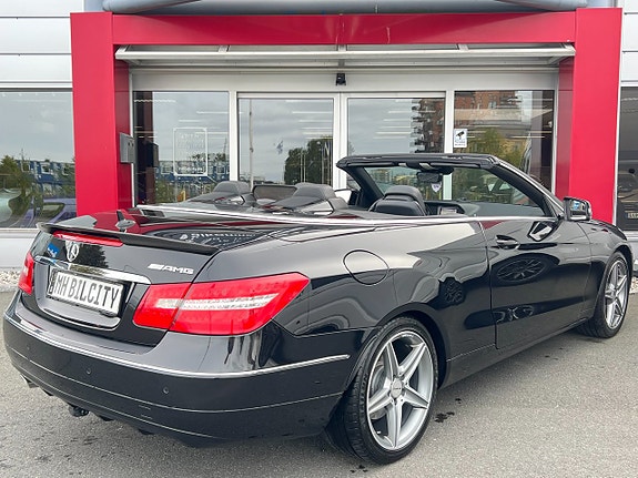 Mercedes-Benz E250 6 of 17